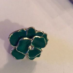Enamel flower ring